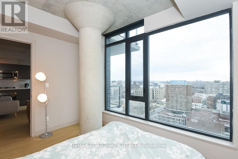 29585554/1709-203-catherine-street/ottawa-centre/ottawa/ontario/K2P1J5_14