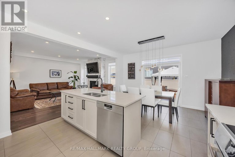 28574225/756-cappamore-drive/half-moon-bay/ottawa/ontario/K2J6W3_6