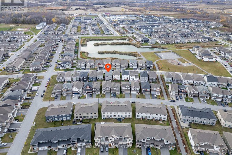 29369218/159-celestial-grove/half-moon-bay/ottawa/ontario/K2J6K6_41