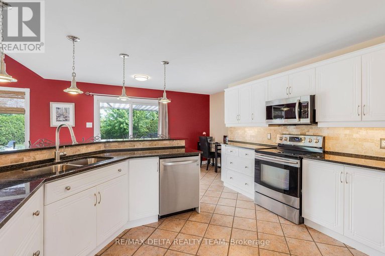 28499288/1147-fieldown-street/cumberland-ridge/ottawa/ontario/K4C1R7_13