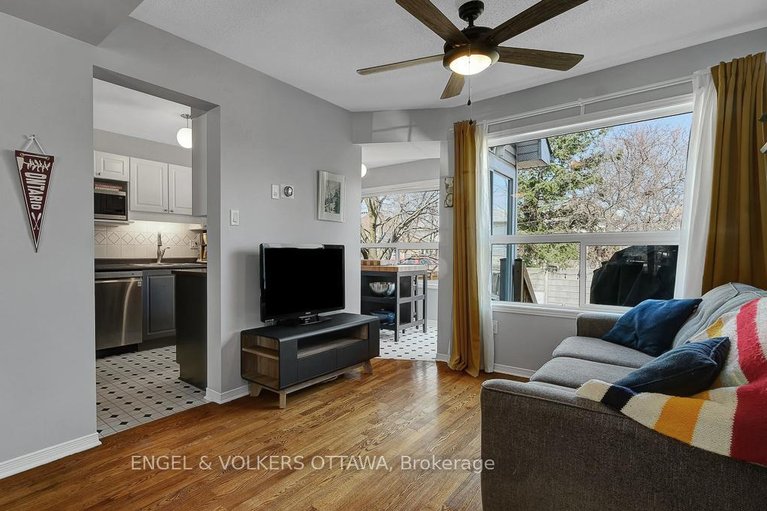 29642313/19-mullcraft-crescent/longfields/ottawa/ontario/K2J4P8_6