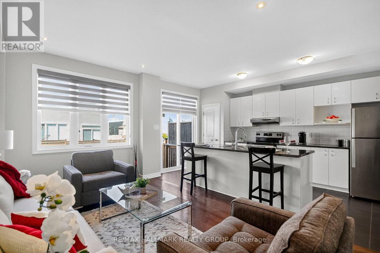 28923728/878-kilbirnie-drive/half-moon-bay/ottawa/ontario/K2J6G5_11