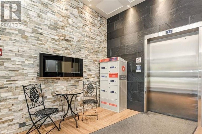 29006637/306-6376-bilberry-drive/orleans-wood/ottawa/ontario/K1C4P6_29