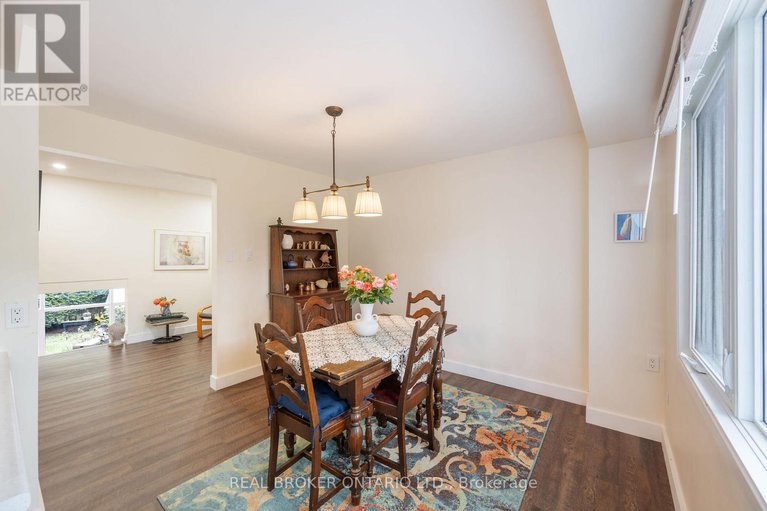 28141564/31-reaney-court/beaverbrook/ottawa/ontario/K2K1W7_18