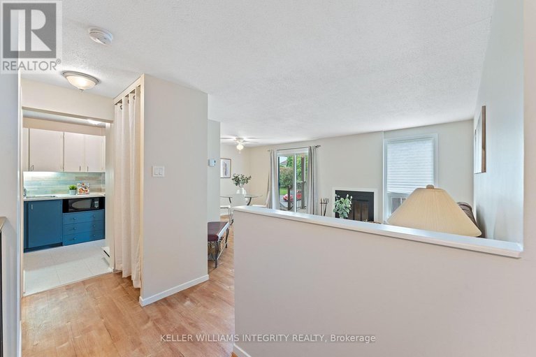 28432501/4-20-sweetbriar-circle/pheasant-run/ottawa/ontario/K2J2K4_5