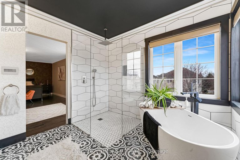 28139671/341-shadehill-crescent/stonebridge/ottawa/ontario/K2J0L6_25