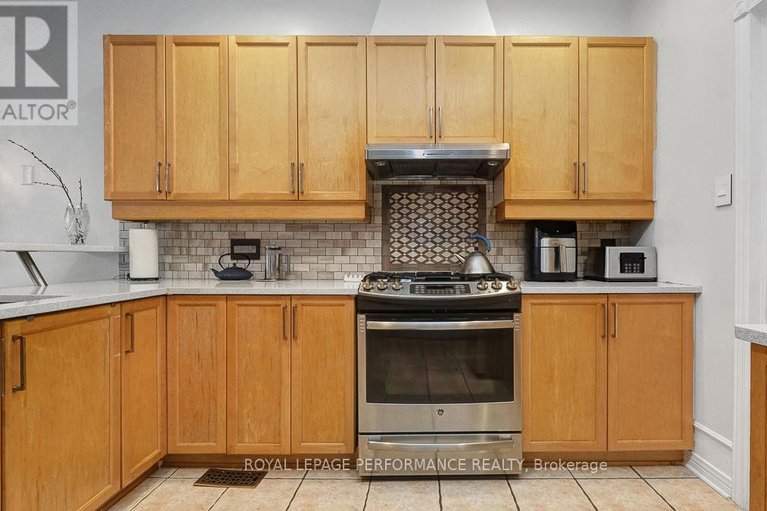 29613809/40-rivergreen-crescent/bridlewood/ottawa/ontario/K2M2W9_9