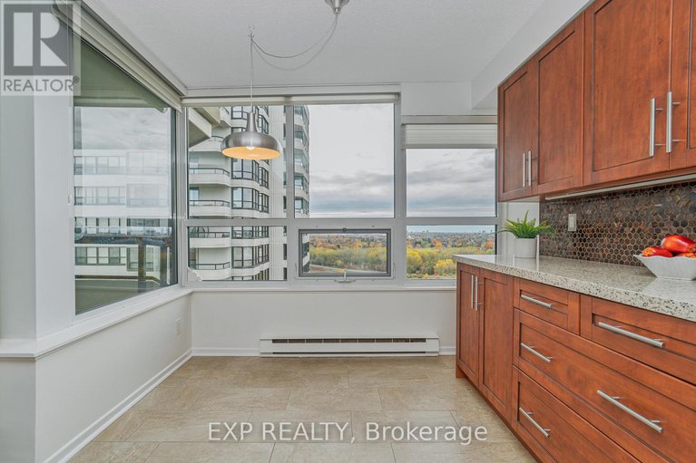 29036089/2305-2305-1500-riverside-drive/riverview-park/ottawa/ontario/K1G4J4_15