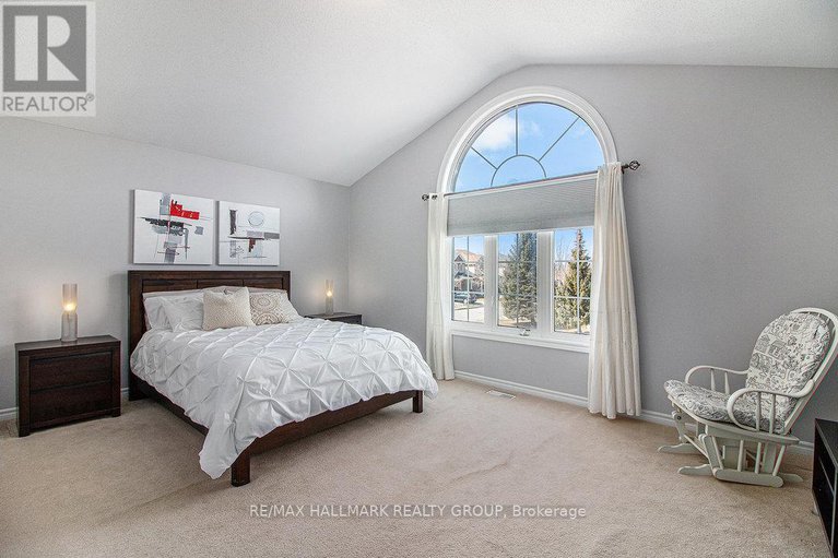 28370521/280-trail-side-circle/springridgeeast-village/ottawa/ontario/K4A5B1_19