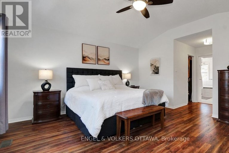 29581812/1263-randboro-crescent/navan/ottawa/ontario/K4B1K7_28