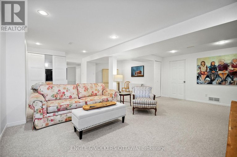 29376842/17-colindale-avenue/longfields/ottawa/ontario/K2J4V6_26