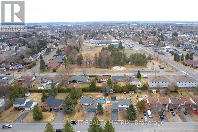 29621628/95-castlebeau-street/embrun/russell/ontario/K0A1W0_30