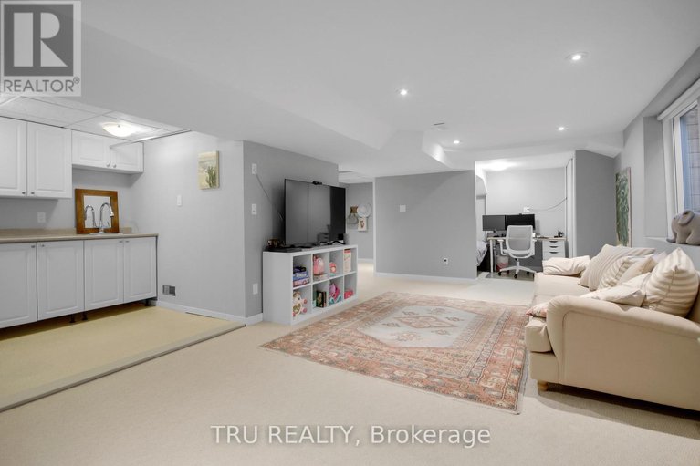 28842095/36-varley-drive/beaverbrook/ottawa/ontario/K2K1G2_39