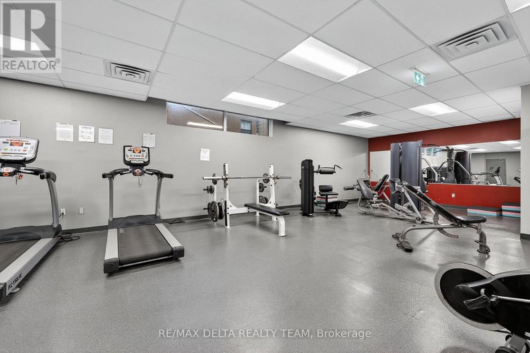 28970170/63-highwood-private/viscount-alexander-park/ottawa/ontario/K1K4X6_29