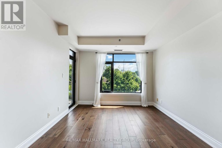 28612449/316-808-bronson-avenue/dows-lake/ottawa/ontario/K1S5A4_4