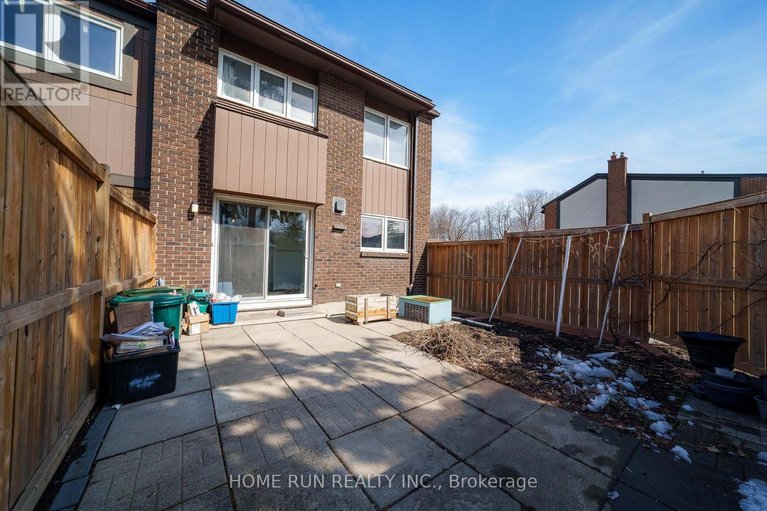 29590749/4-2111-montreal-road/beaconwood/ottawa/ontario/K1J8M8_37