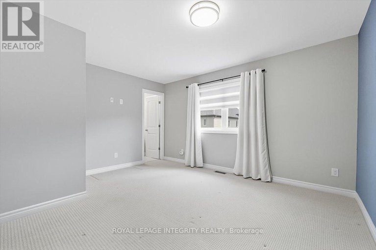 28864709/707-des-aubepines-drive/avalon-west/ottawa/ontario/K4A1C1_19