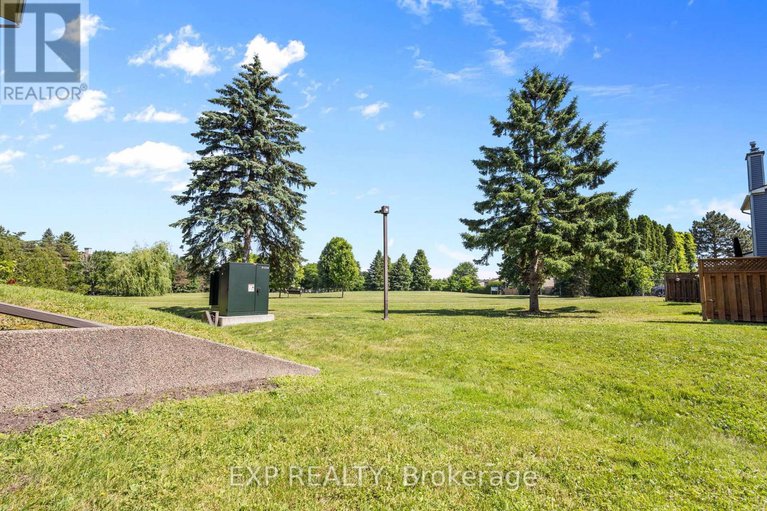 28602451/106-6470-bilberry-drive/orleans-wood/ottawa/ontario/K1C4P1_29