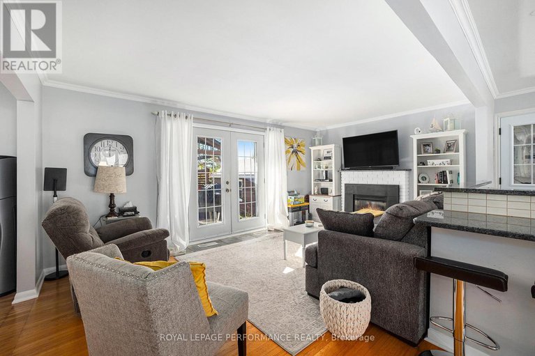 28983039/70-st-lawrence-street/ingleside/south-stormont/ontario/K0C1M0_7
