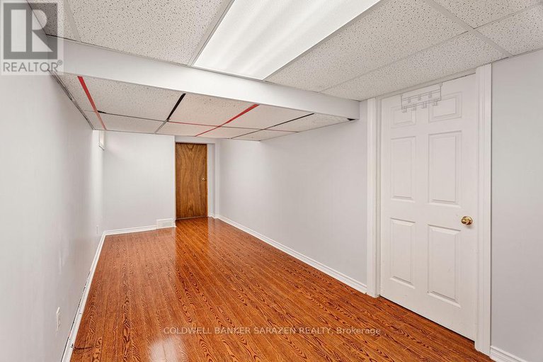 28945918/121-topley-crescent/hunt-club-park/ottawa/ontario/K1G4N2_40