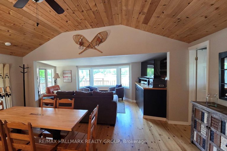 28534551/4614-northwoods-drive/constance-bay/ottawa/ontario/K0A3M0_19