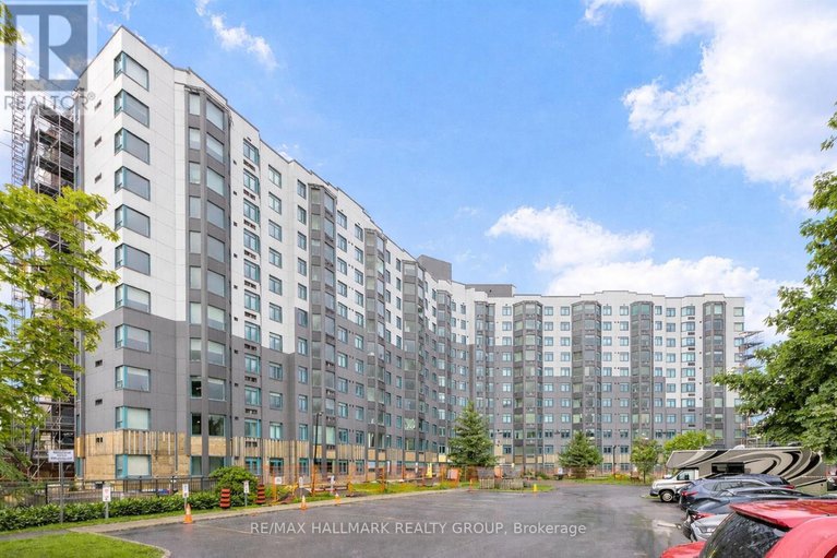 29424977/902-1025-grenon-avenue/fairfield-heights/ottawa/ontario/K2B8S5_1