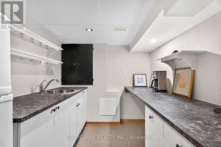 28768922/65-bristol-avenue/old-ottawa-southrideau-gardens/ottawa/ontario/K1S1P8_21