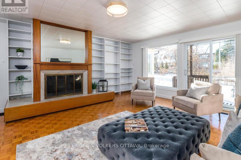 29358841/878-dunlevie-avenue/mckellar-heightsglabar-park/ottawa/ontario/K2A2Z4_9