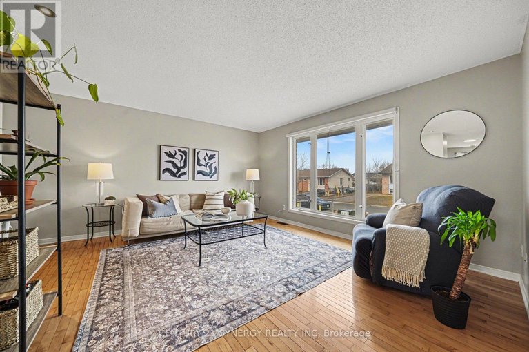 29613817/471-dalrymple-drive/town-of-rockland/clarence-rockland/ontario/K4K1G6_4