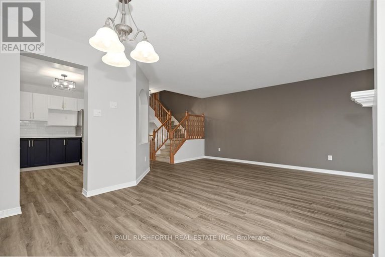 29613816/558-louis-toscano-drive/avalon-east/ottawa/ontario/K4A0A9_11
