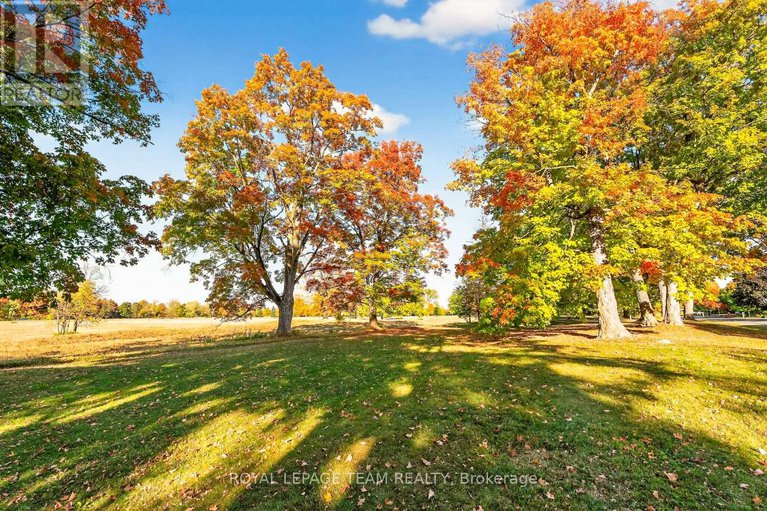 29351865/230-sandridge-road/rockcliffe/ottawa/ontario/K1L5A2_49