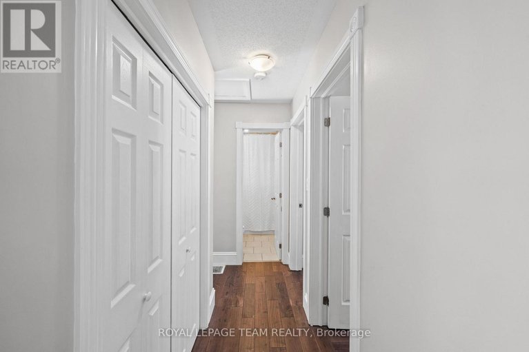 29661611/14-ferguson-street/kemptville/north-grenville/ontario/K0G1J0_21