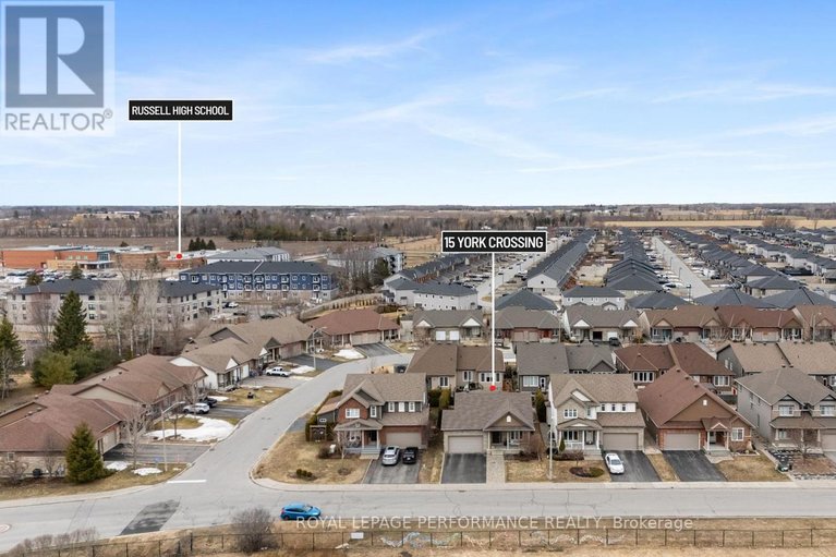 29552733/15-york-crossing-crossing/village-of-russell/russell/ontario/K4R0C4_40