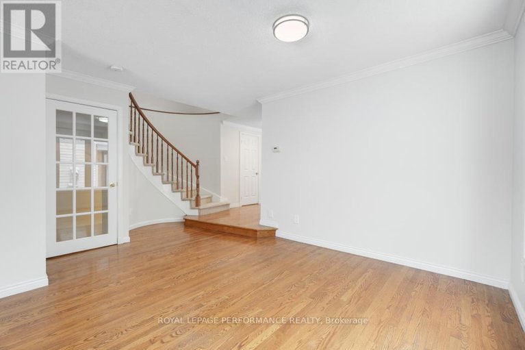 29096024/41-saddle-crescent/hunt-club-park/ottawa/ontario/K1G5L4_10