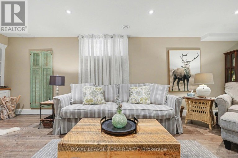 29467531/24-galens-way/kemptville/north-grenville/ontario/K0G1J0_27