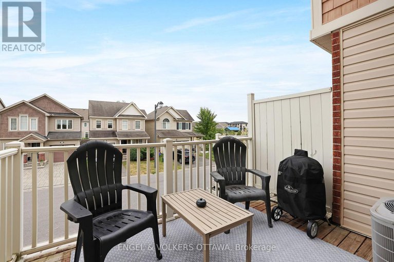28759795/2421-nutgrove-avenue/half-moon-bay/ottawa/ontario/K2J0X4_21