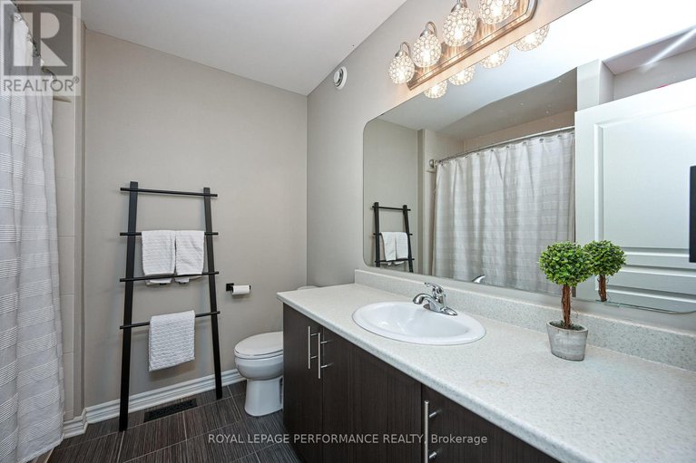 28391949/664-whitecliffs-avenue/riverside-south/ottawa/ontario/K1V2N4_29