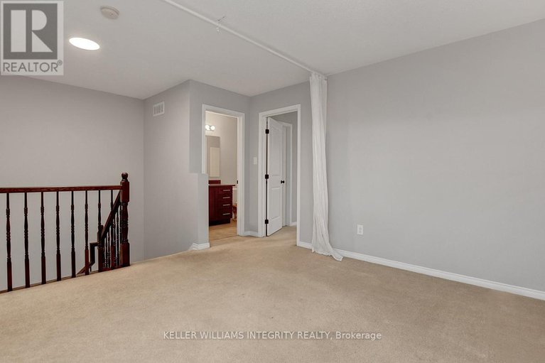 28282504/865-kennacraig-private/stonebridge/ottawa/ontario/K2J5T6_23