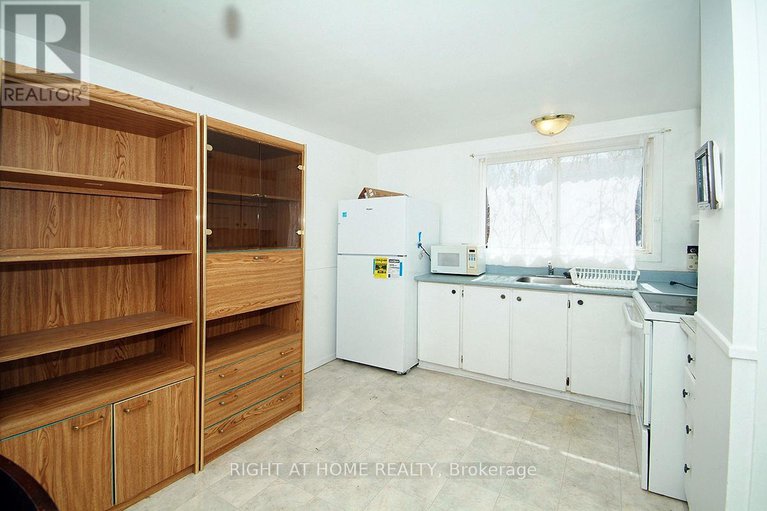 28229384/l-1466-heatherington-road/heron-gateindustrial-park/ottawa/ontario/K1V6S1_4