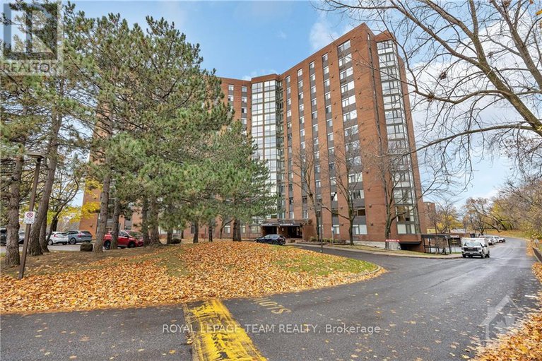 514 - 2871 Richmond Road