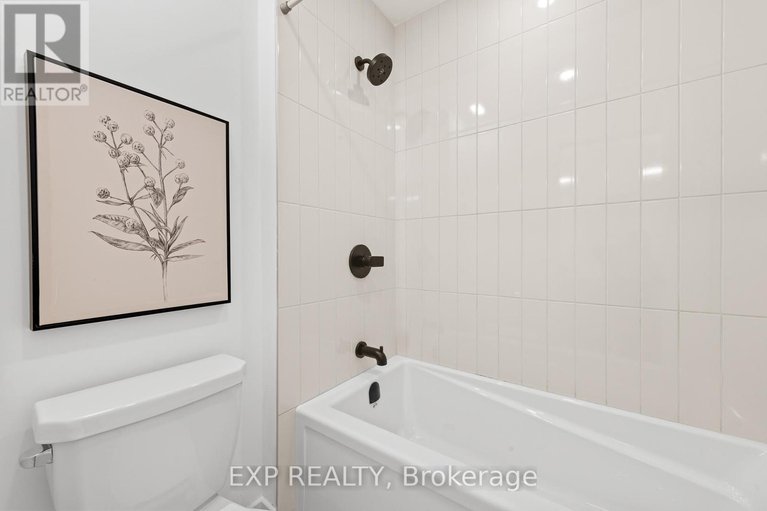 28647621/495-duvernay-drive/queenswood-heights-south/ottawa/ontario/K1E2N7_30