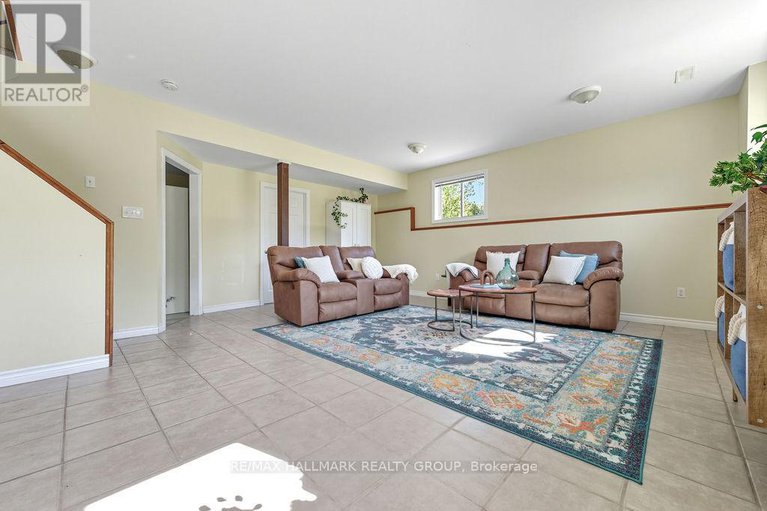 28880146/921-mill-ridge-road/mcnabbraeside-twps/mcnabbraeside/ontario/K7S3G8_16