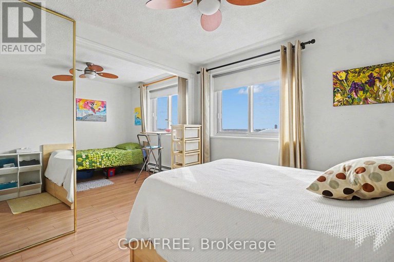 29266977/817-915-elmsmere-road/beacon-hill-south/ottawa/ontario/K1J8H8_10