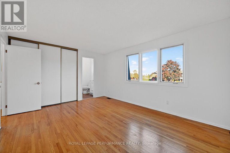 29046613/19-ancroft-court/tanglewood/ottawa/ontario/K2G4A5_20