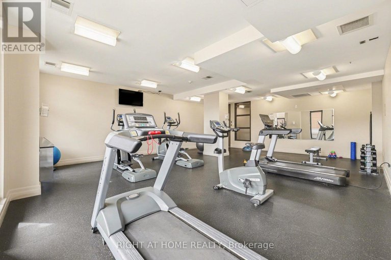 29563754/810-330-loretta-avenue-s/west-centre-town/ottawa/ontario/K1S4E8_21