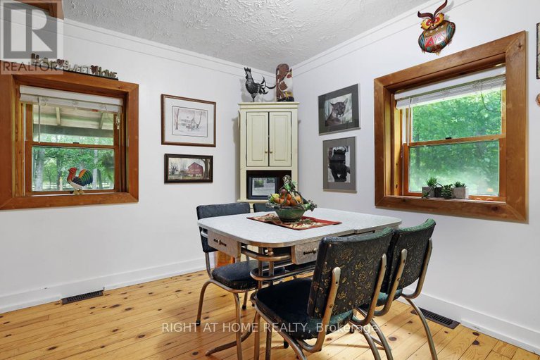 28646324/120-burgess-drive/drummondnorth-elmsley-north-elmsley-twp/drummondnorth-elmsley/ontario/K7H3C5_21