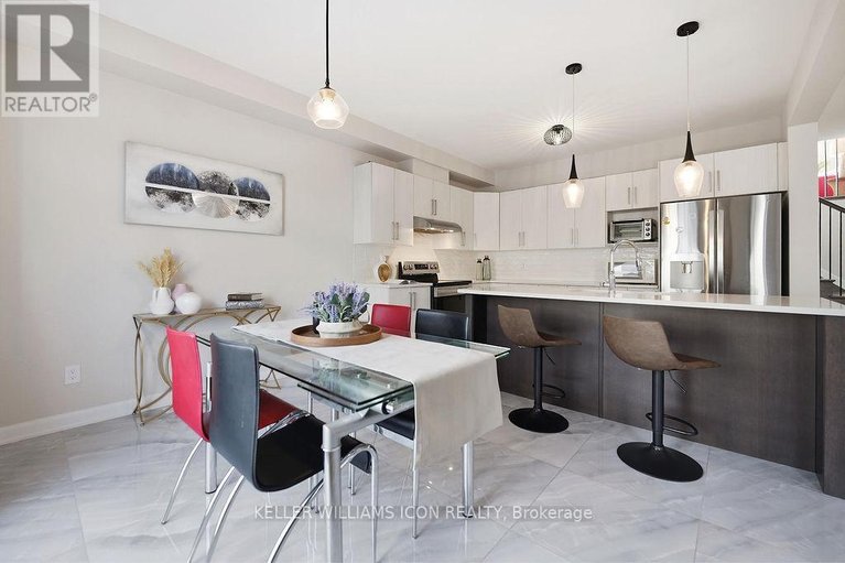 29472876/808-cappamore-drive/half-moon-bay/ottawa/ontario/K2J6V6_17