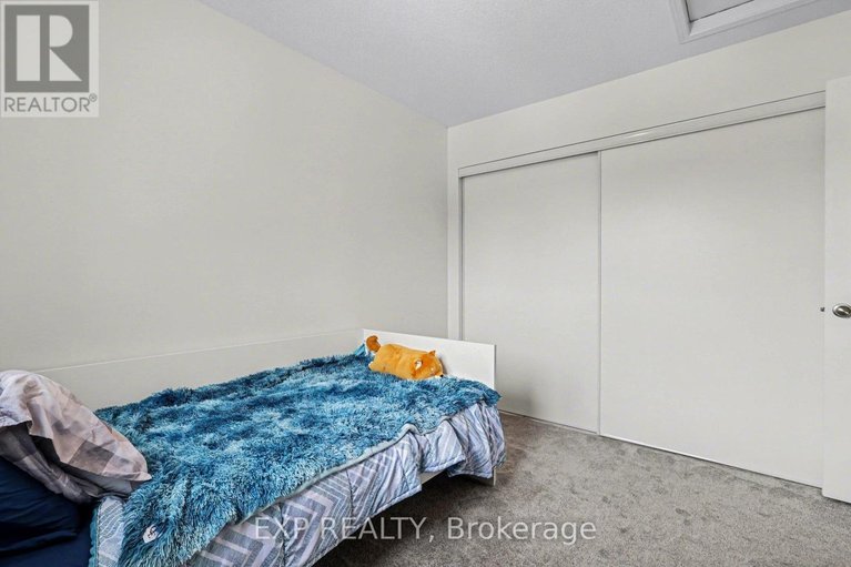 29486081/1513-demeter-street/fallingbrookgardenway-south/ottawa/ontario/K4A5C6_24