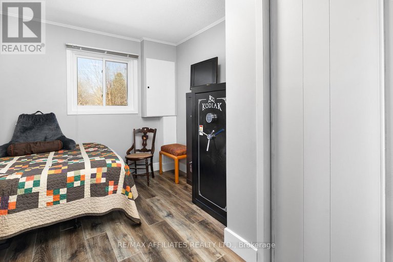 28443658/530-moore-drive/drummond-n-elmsley-drummond-twp/drummondnorth-elmsley/ontario/K7C4L1_16