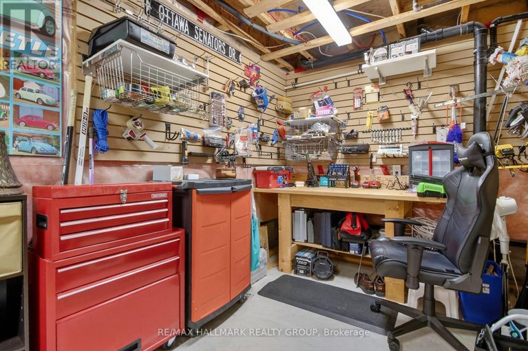 29279134/355-west-ridge-drive/stittsville-south/ottawa/ontario/K2S2G8_30